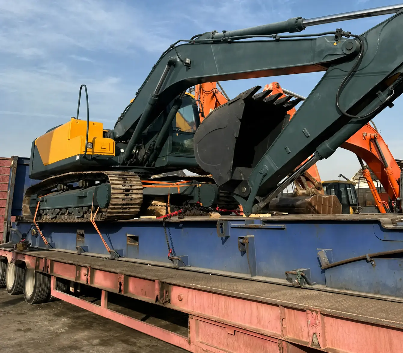 Sell used heavy equipment to INTEREQ for trade-in and machinery purchase