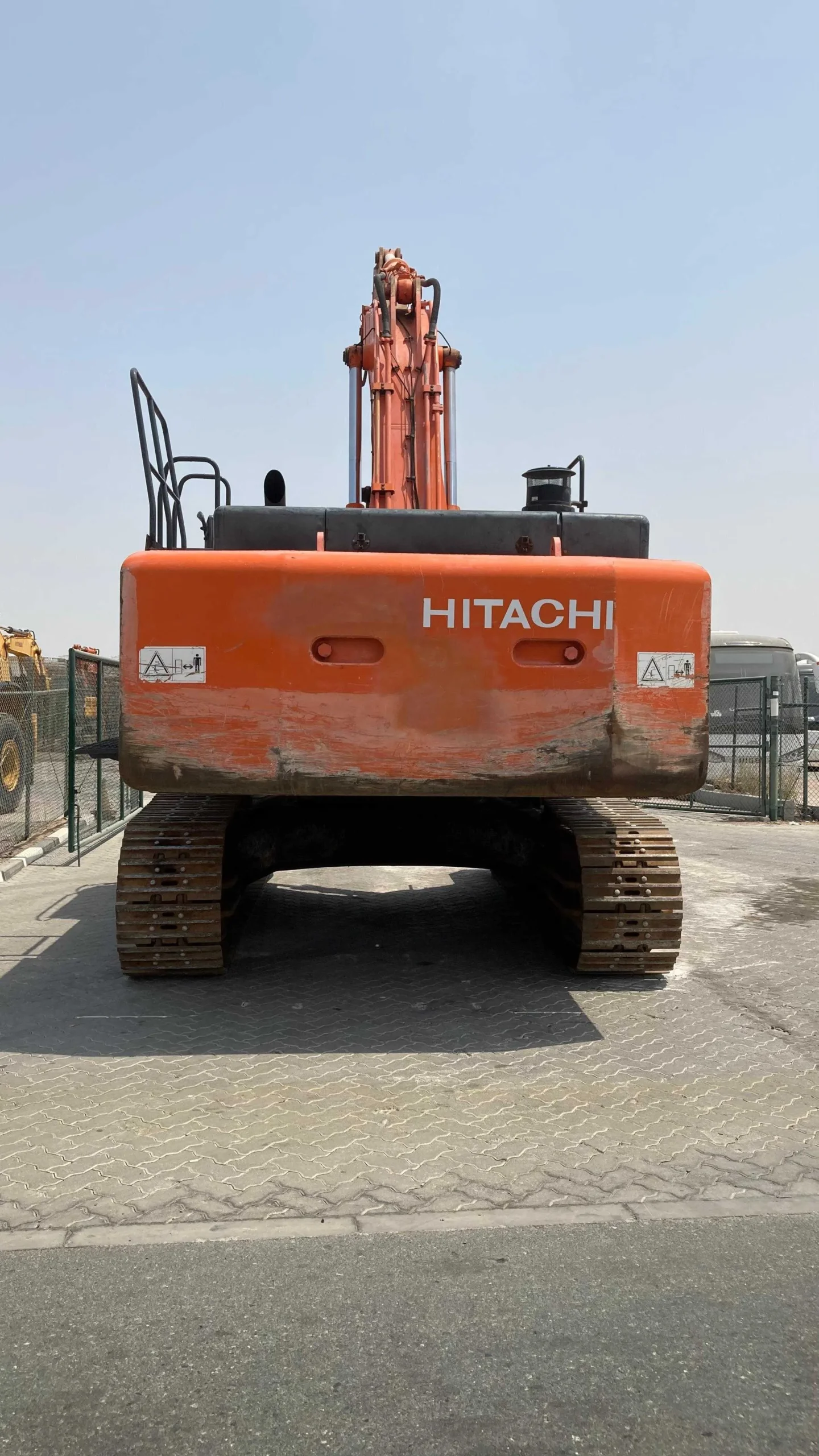 Hitachi ZX470-H Excavator 2018 Ref H-2051 Hitachi ZX470-H excavator 2018 ref H-2051 with 10300 working hours and 47100 kg operating weight