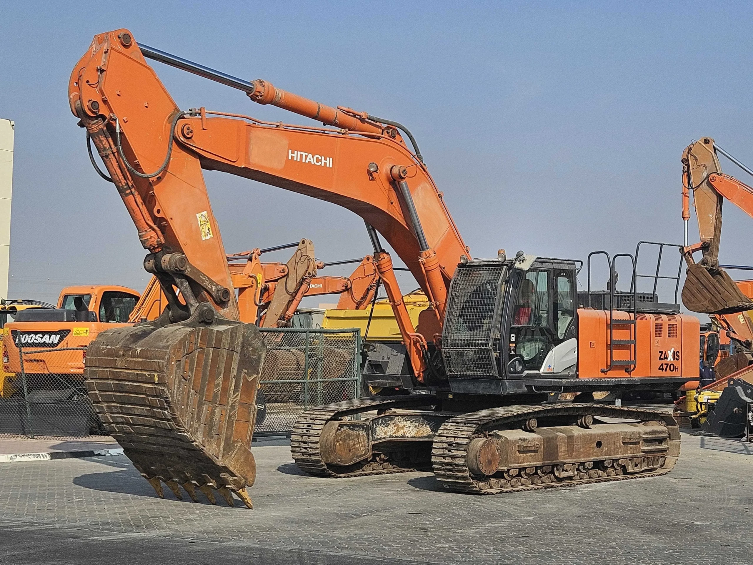 Hitachi ZX470-H Excavator 2020 Ref H-2052 Hitachi ZX470-H excavator 2020 ref H-2052 with 8900 working hours and 47000 kg operating weight