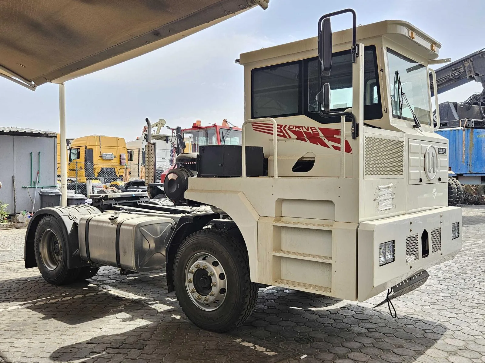 Terminal Tractor 18,000 kg – 2024 Terminal tractor 18000 kg from 2024 for trailer shunting